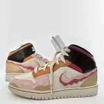 custom dunkin donuts jordan 1 mid, custom jordan, custom, sneakers, derivation customs, custom shoes, customize shoes, create your own jordans, custom jordan 1 , bespoke, custom jordan 1 mid, cofee dye, brown, orange, dunkin donuts